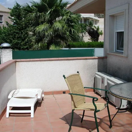 Lodge Loma Travel *
